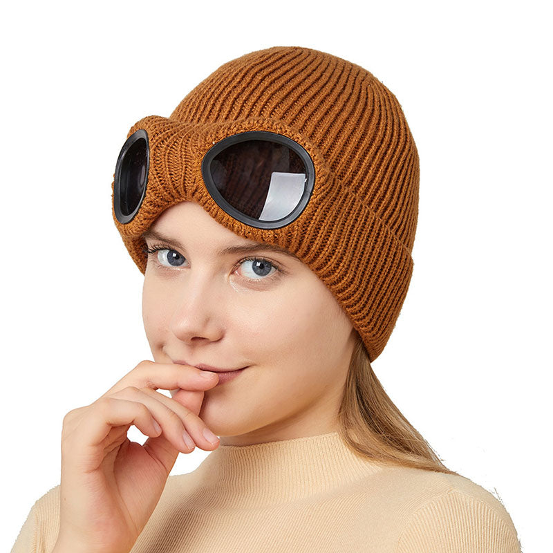Knitted beanie with windproof eye shields in rust brown